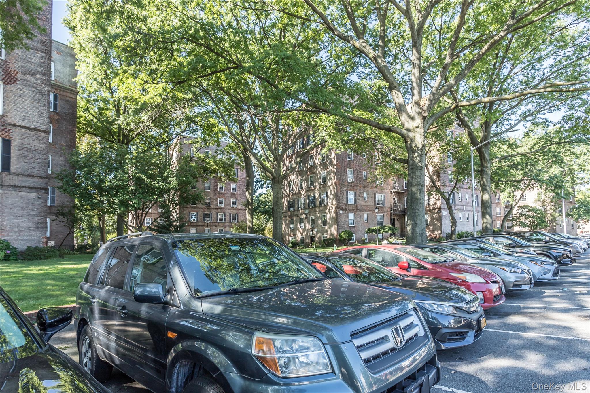 #19 photo, 51-28 30 Avenue, Woodside , NY 11377