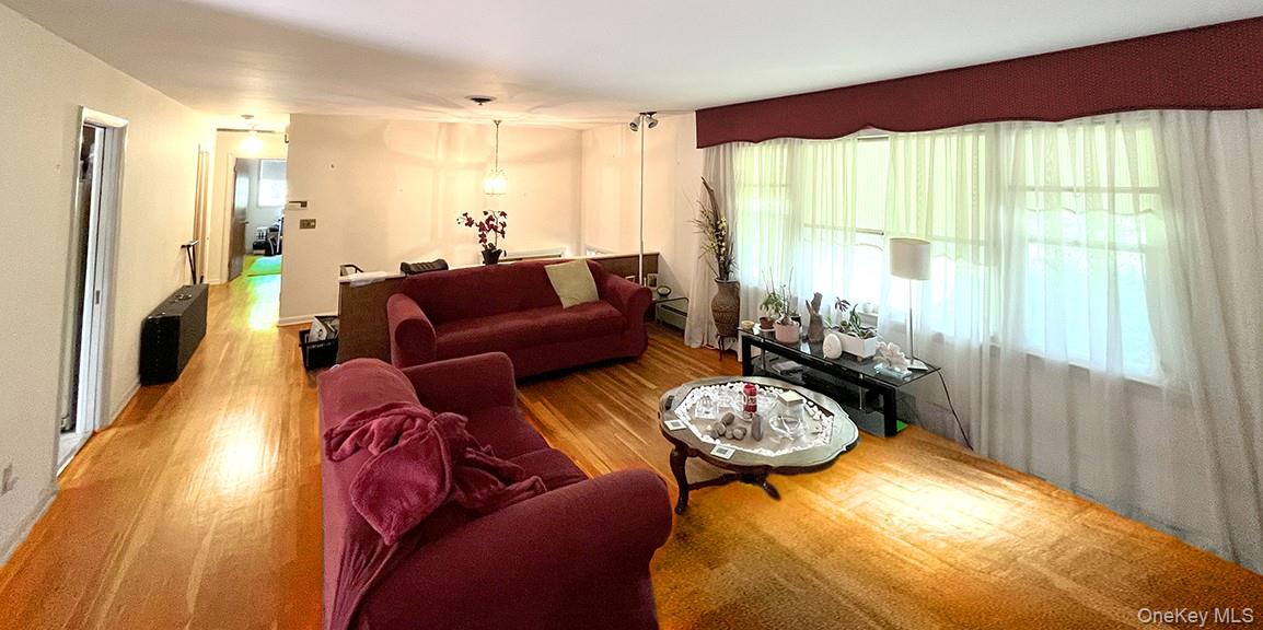 #4 photo, 457 Quaker Ridge Road, New Rochelle , NY 10804