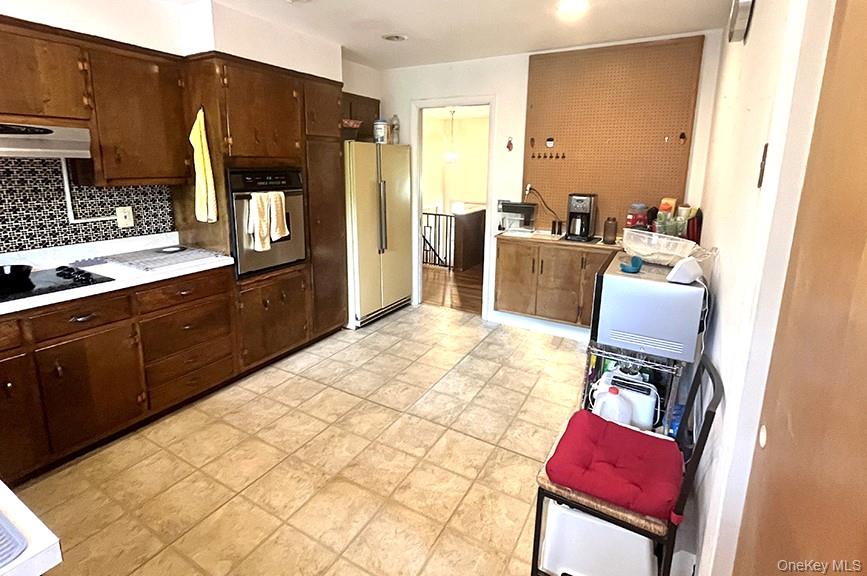 #9 photo, 457 Quaker Ridge Road, New Rochelle , NY 10804