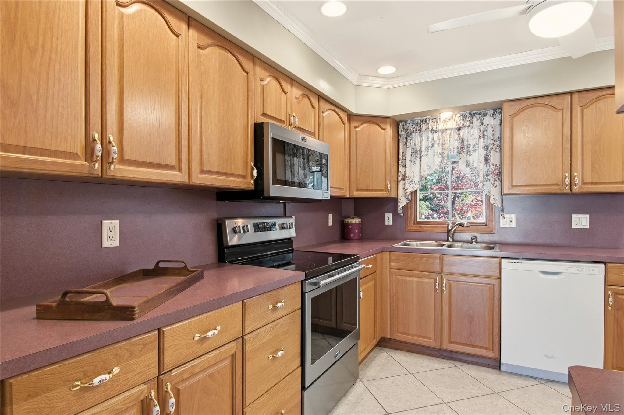 #13 photo, 11 Vermont Avenue, Port Jefferson Station , NY 11776