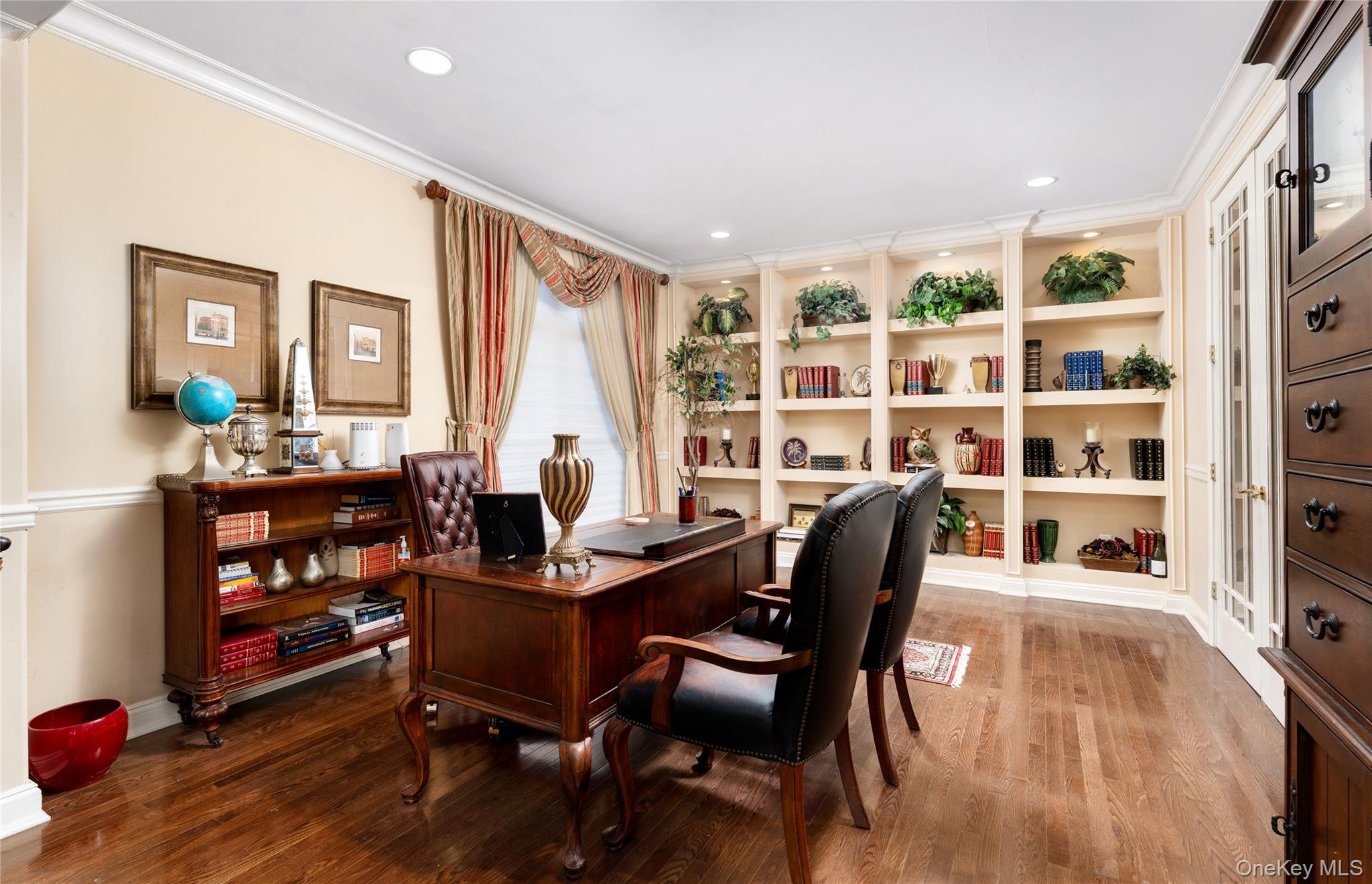 #15 photo, 19 Hamlet Woods Drive, Saint James , NY 11780