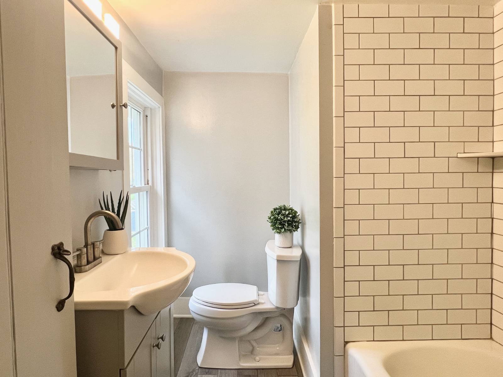 #26 photo, 935 County Highway 35, Milford , NY 12116