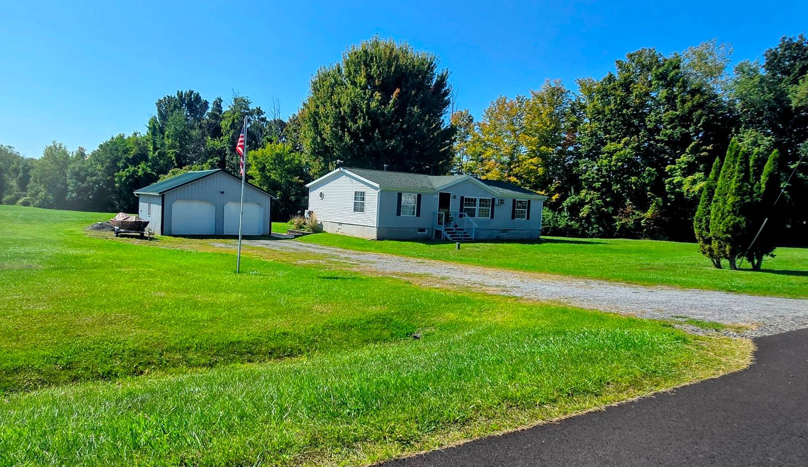 #1 photo, 2970 Whitelaw Rd, Canastota , NY 13032