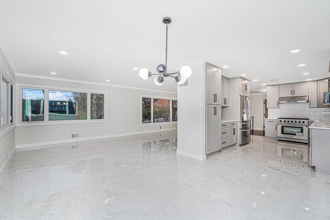 #15 photo, 113 Longview Road, Staten Island , NY 10304