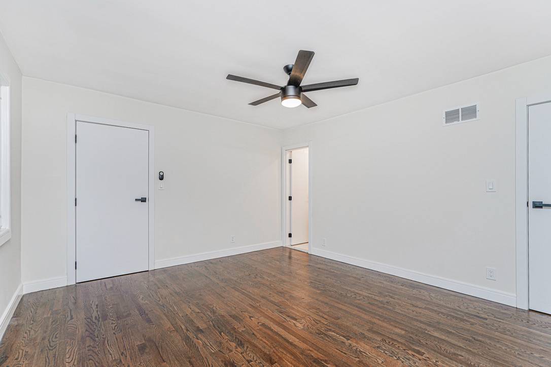 #26 photo, 113 Longview Road, Staten Island , NY 10304