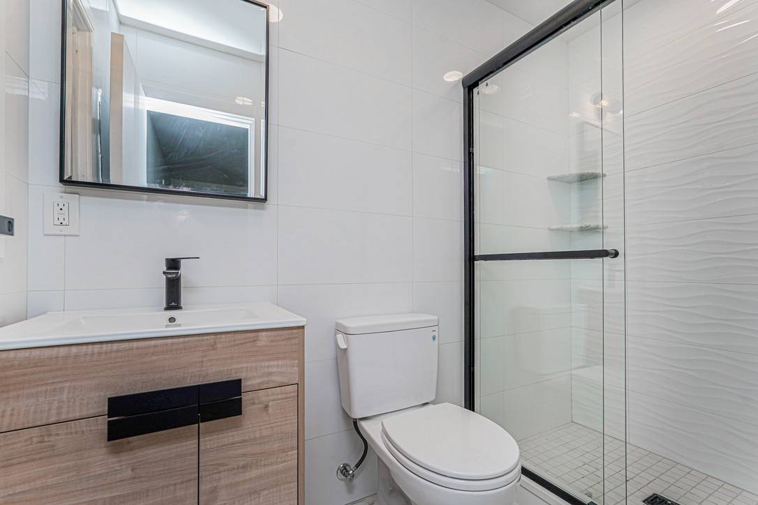 #28 photo, 113 Longview Road, Staten Island , NY 10304