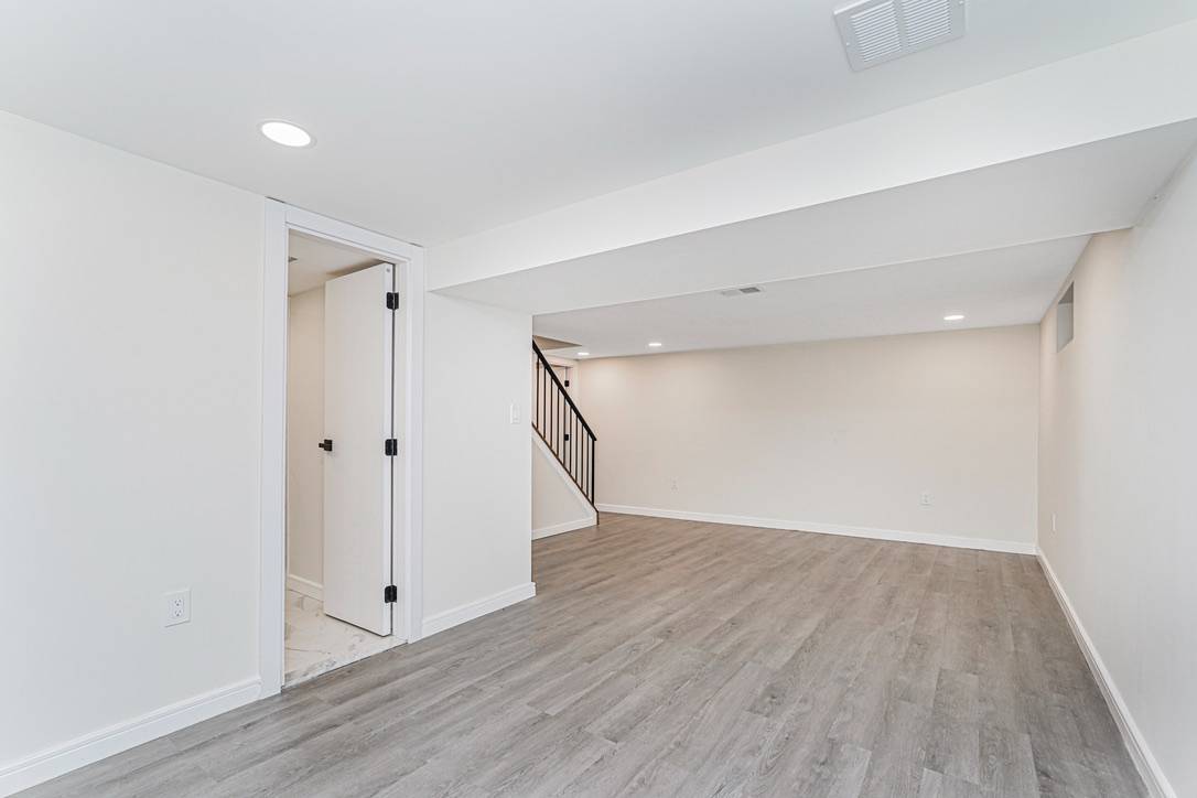 #30 photo, 113 Longview Road, Staten Island , NY 10304