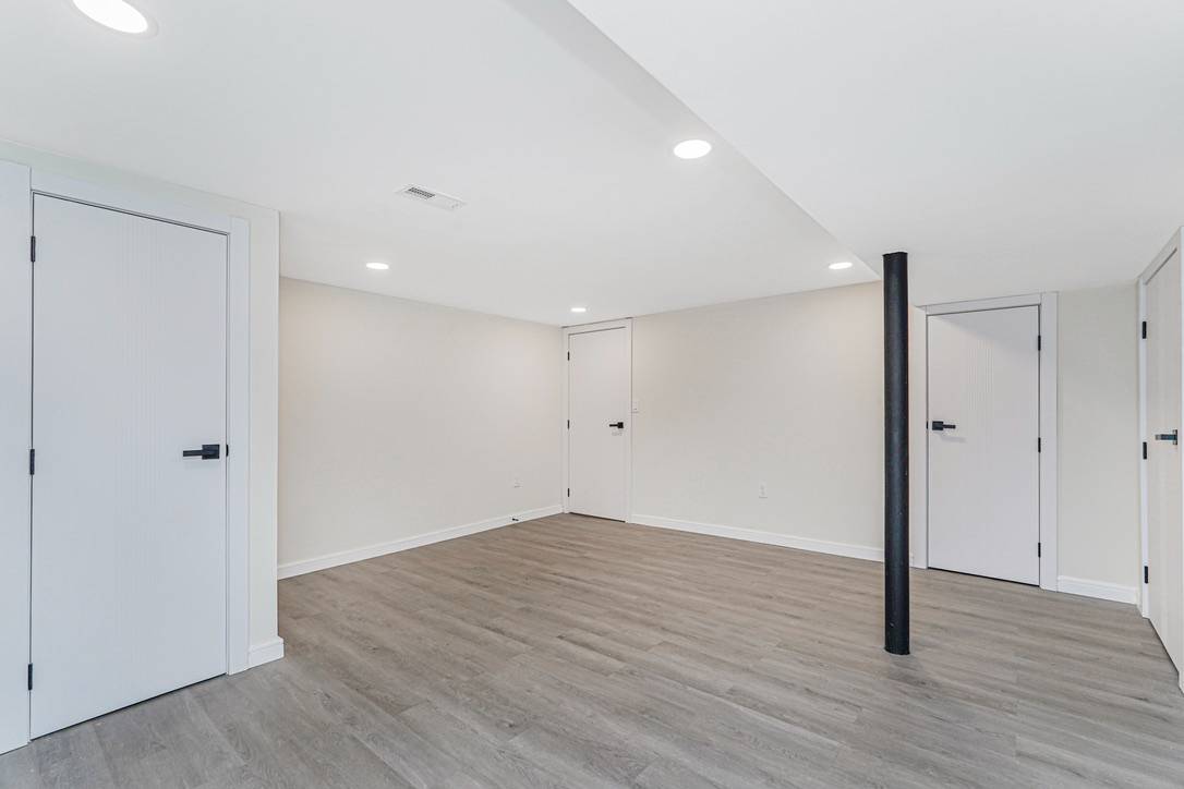 #32 photo, 113 Longview Road, Staten Island , NY 10304