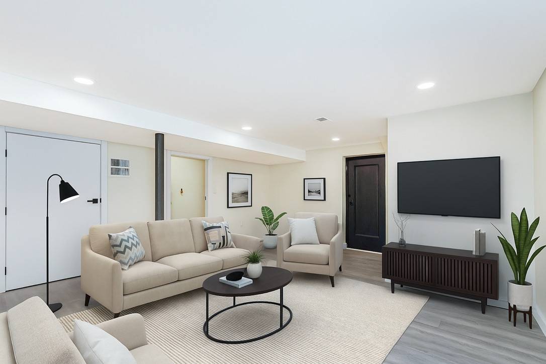 #7 photo, 113 Longview Road, Staten Island , NY 10304