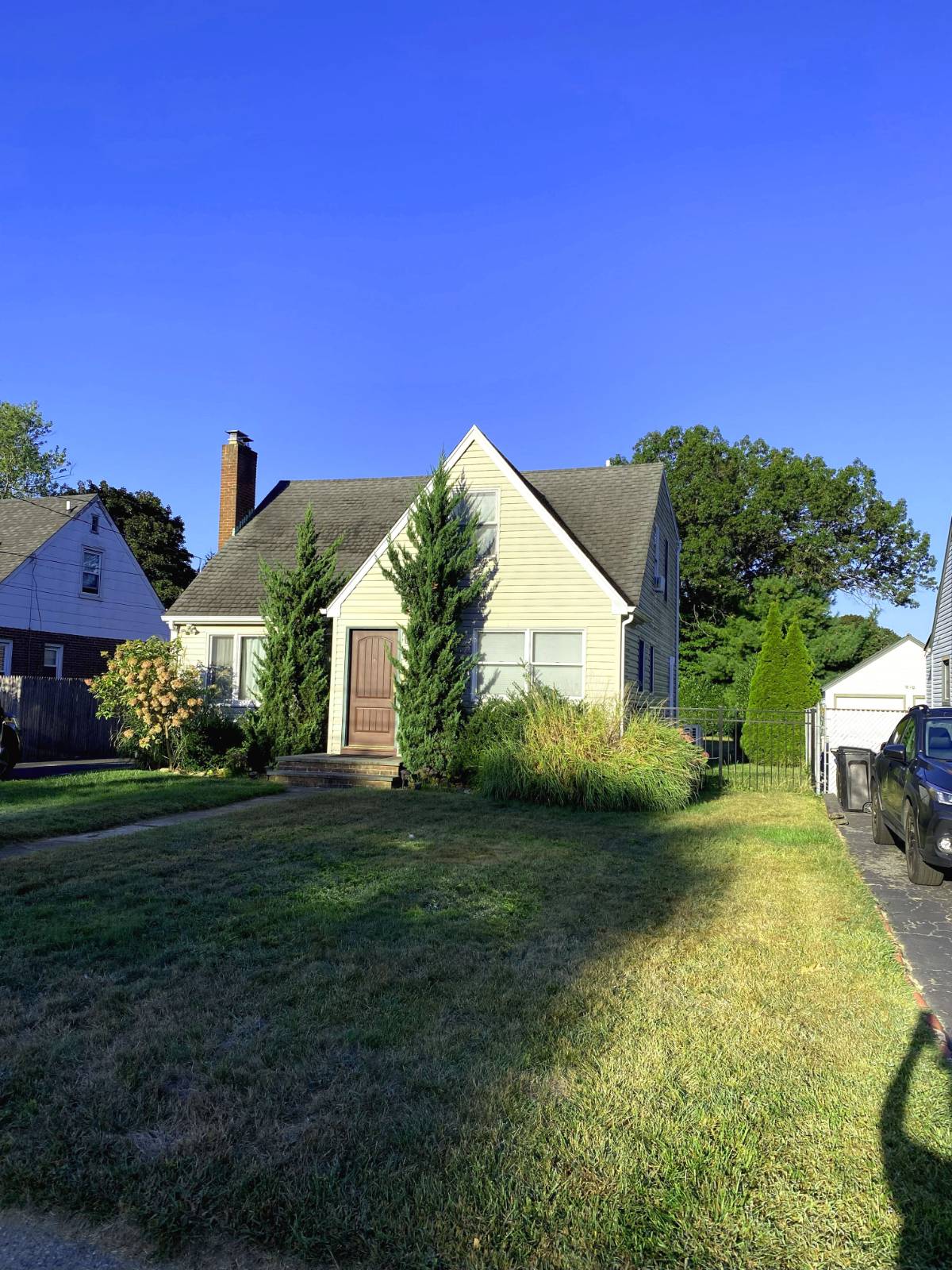 #1 photo, 54 Chestnut Ave, Patchogue , NY 11772
