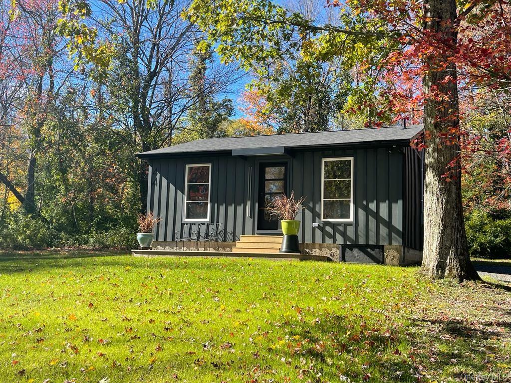 #1 photo, 44 Dellenbaugh Road, Cragsmoor , NY 12566