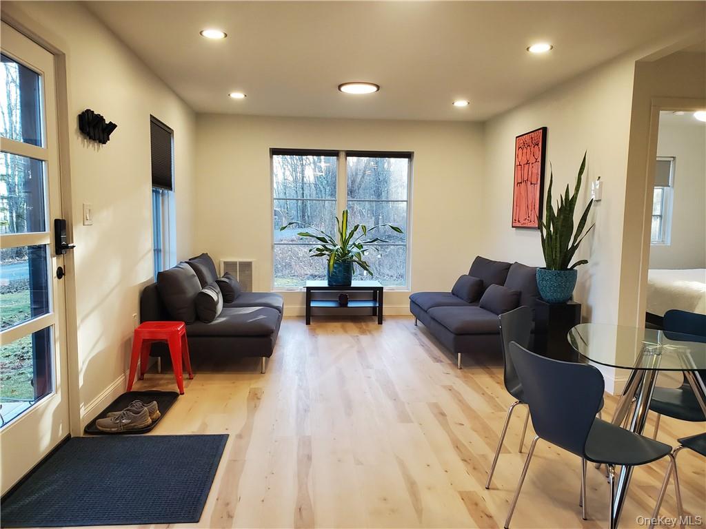 #5 photo, 44 Dellenbaugh Road, Cragsmoor , NY 12566