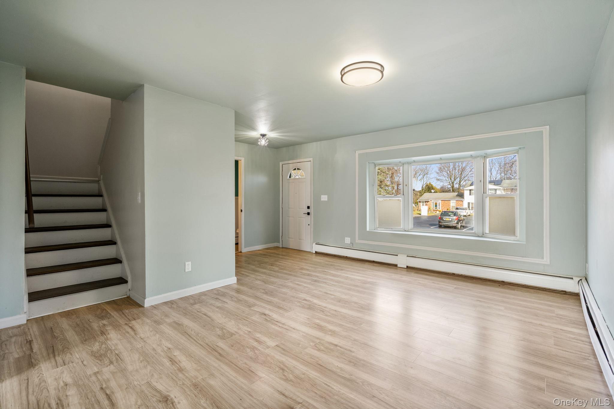 #4 photo, 4 Palmer Court, Maybrook , NY 12543