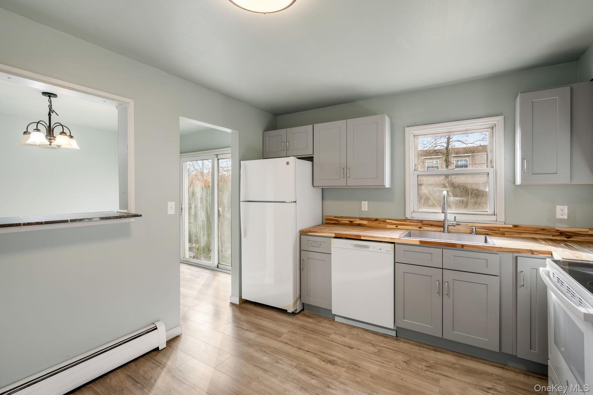 #9 photo, 4 Palmer Court, Maybrook , NY 12543