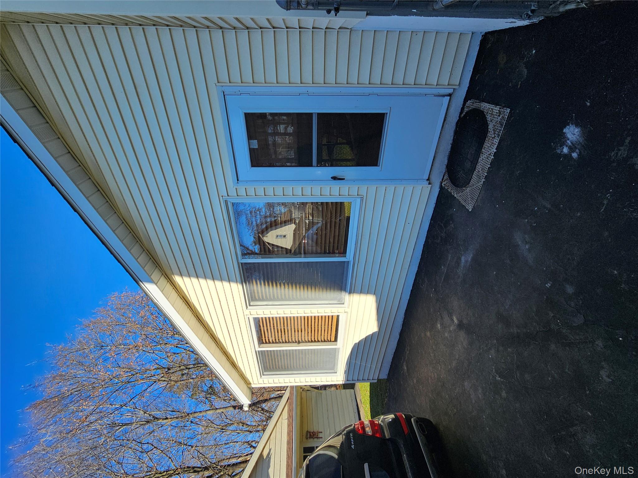 #13 photo, 88 Innis Avenue, Poughkeepsie , NY 12601