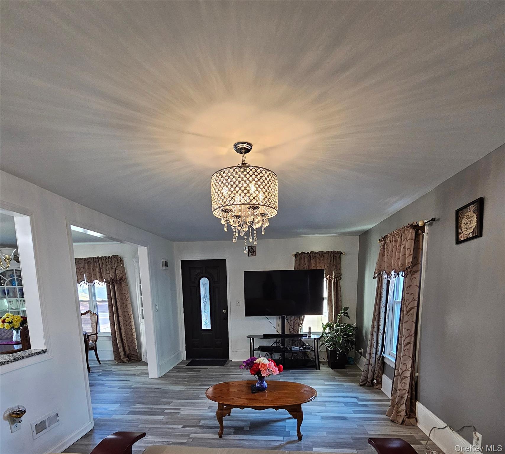 #20 photo, 88 Innis Avenue, Poughkeepsie , NY 12601