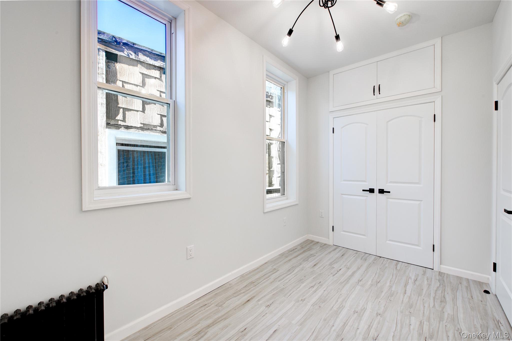 #15 photo, 330 E 198th Street, Bronx , NY 10458