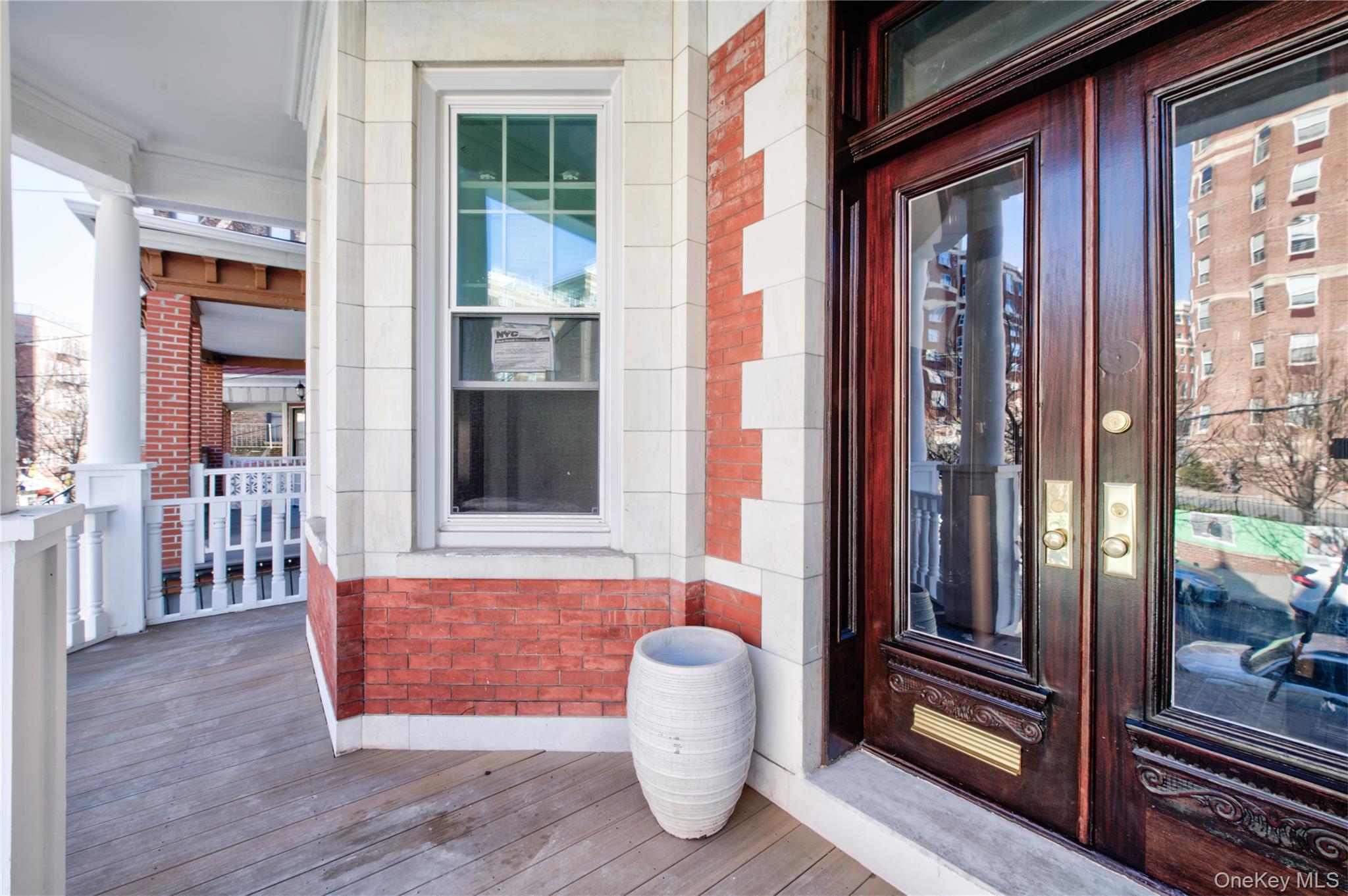 #4 photo, 330 E 198th Street, Bronx , NY 10458