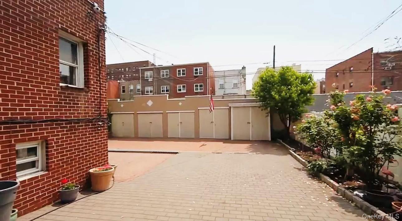 #9 photo, 31-47/49 43rd Street, Astoria , NY 11103