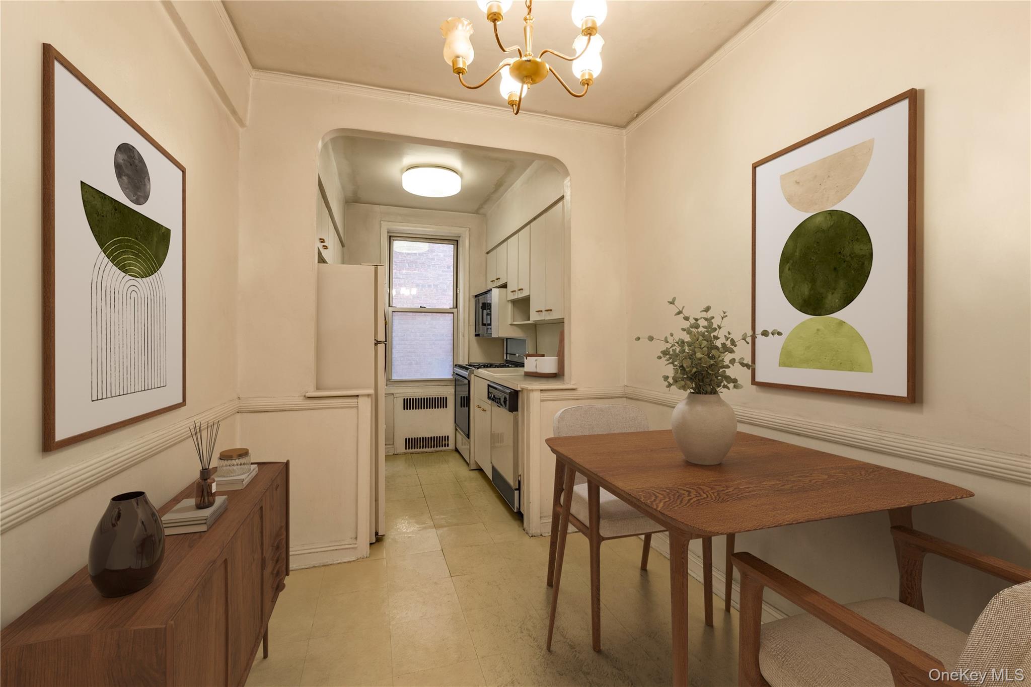 #13 photo, 76-12 35th Avenue, كوينز Jackson Heights , NY 11372