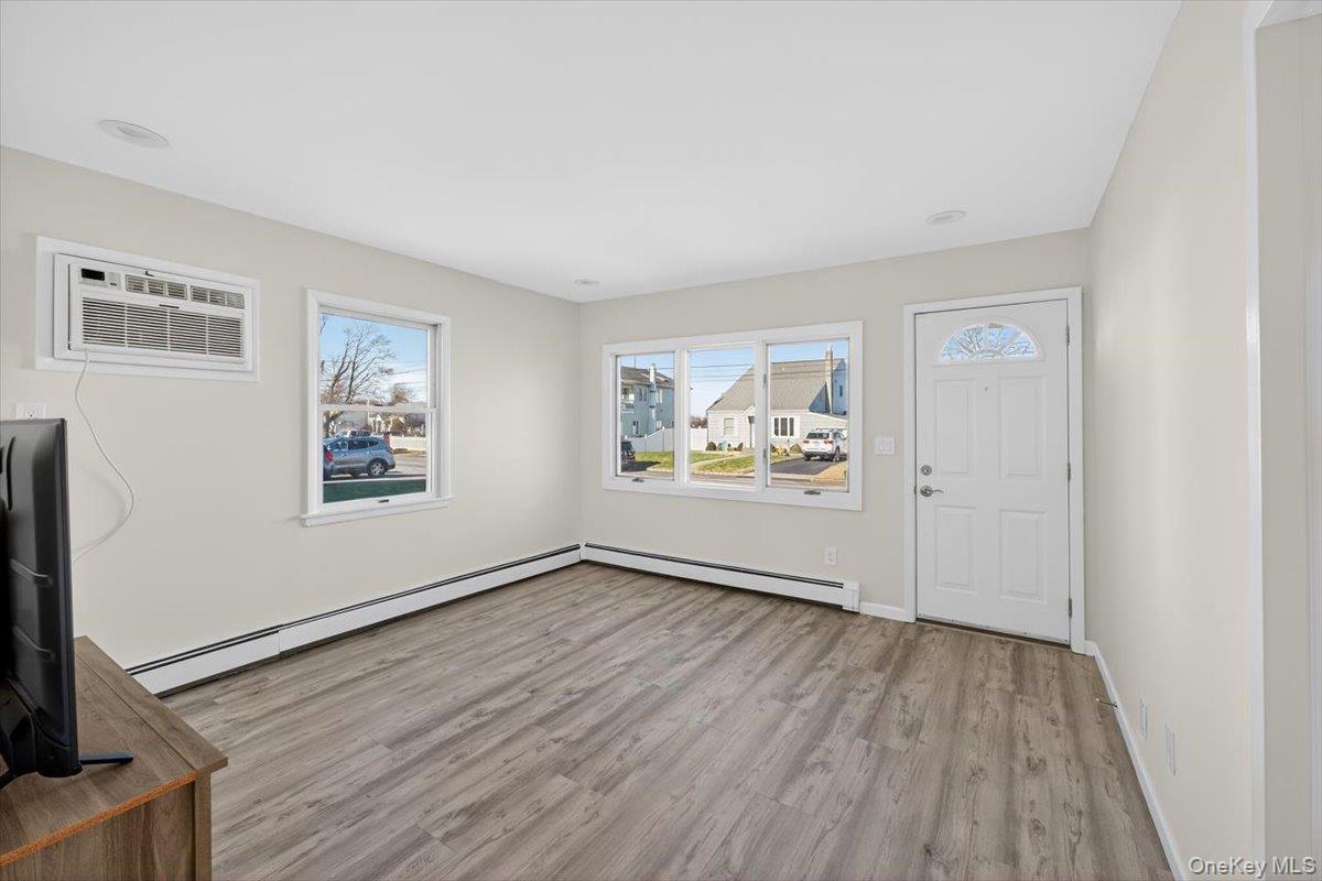 #4 photo, 6 Glenda Drive, West Babylon , NY 11704