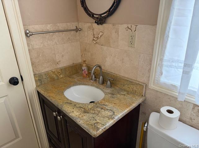 #7 photo, 155 Memphis Avenue, South Floral Park , NY 11001