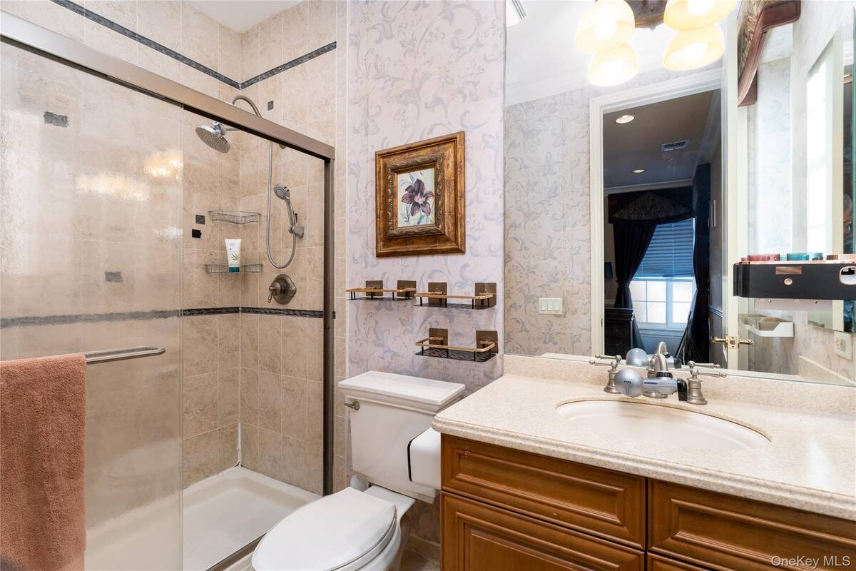 #30 photo, 19 Hamlet Woods Drive, Smithtown , NY 11780