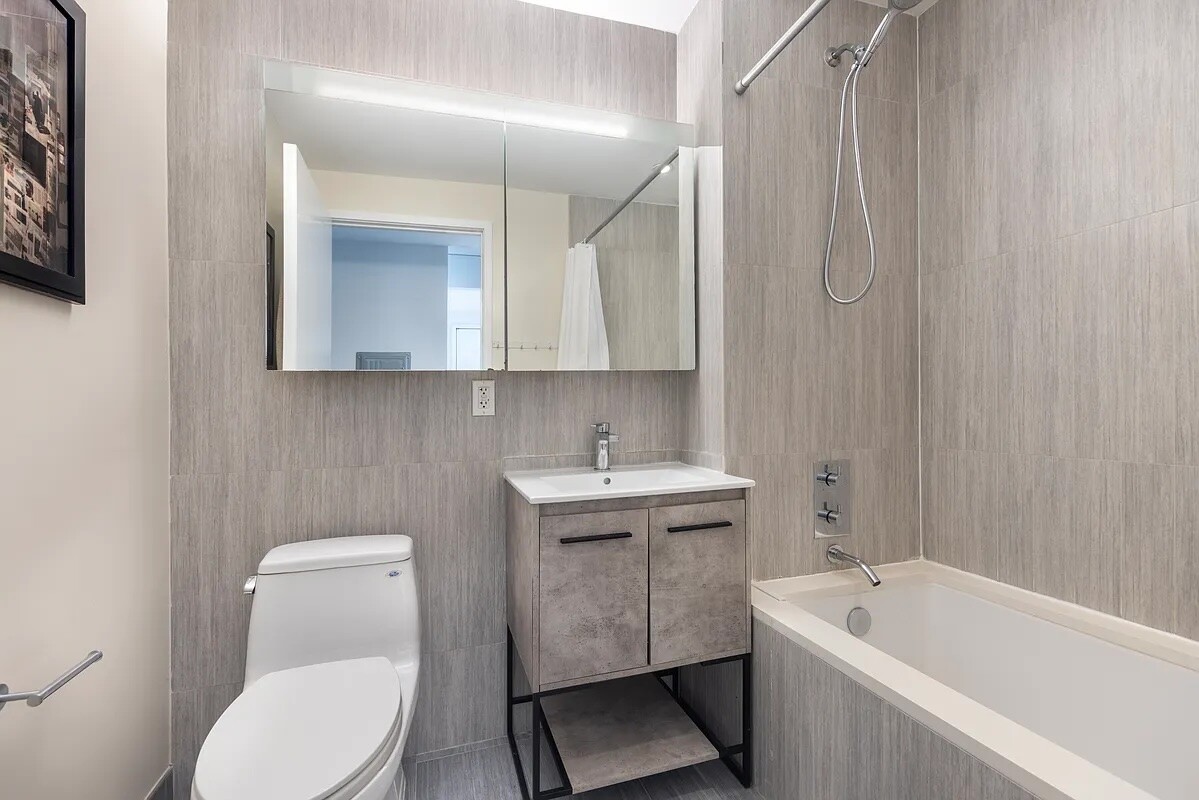 #7 photo, New York City, Tribeca , NY 10013