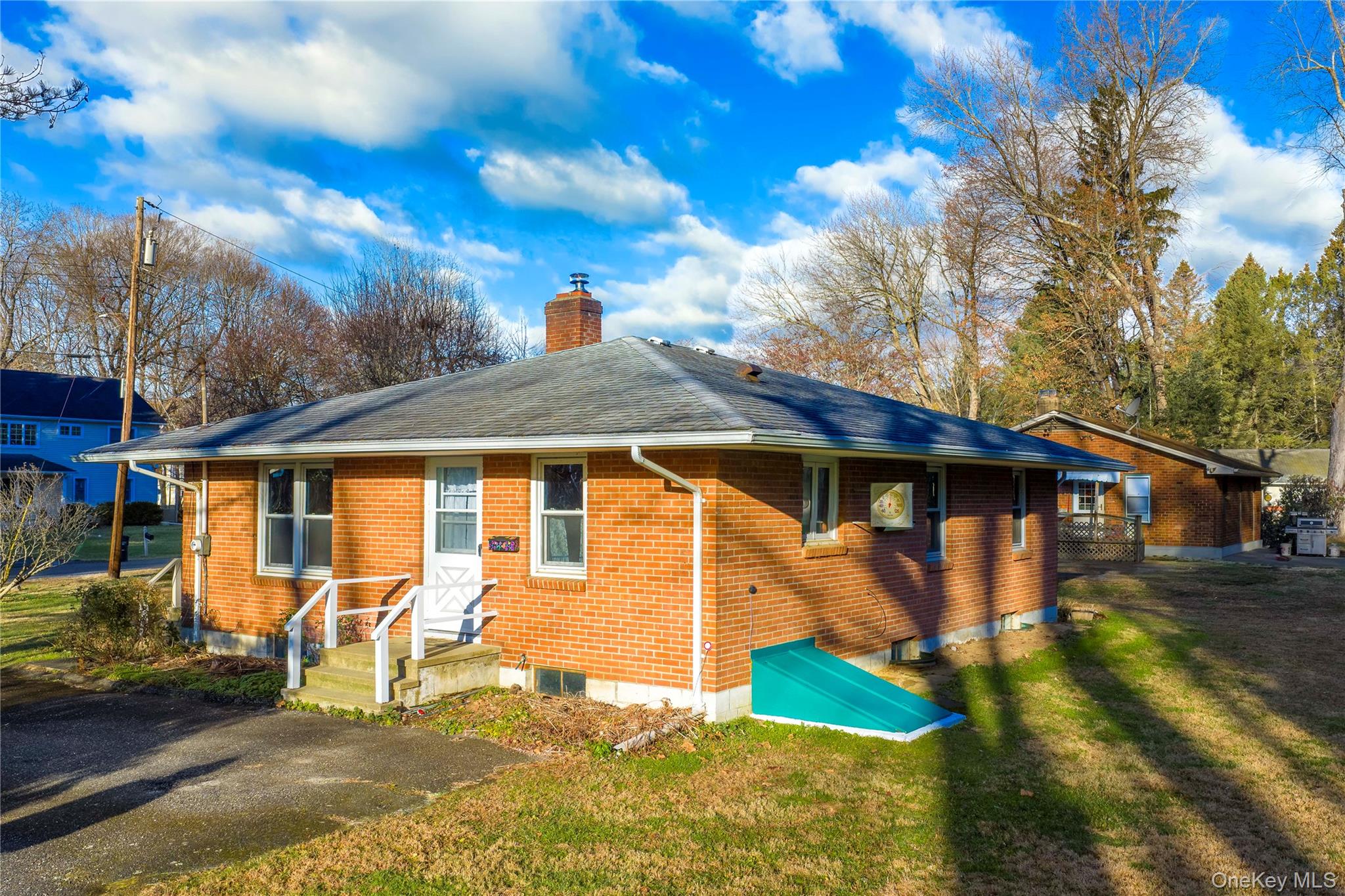 #3 photo, 16 Townsend Boulevard, Pawling , NY 12564