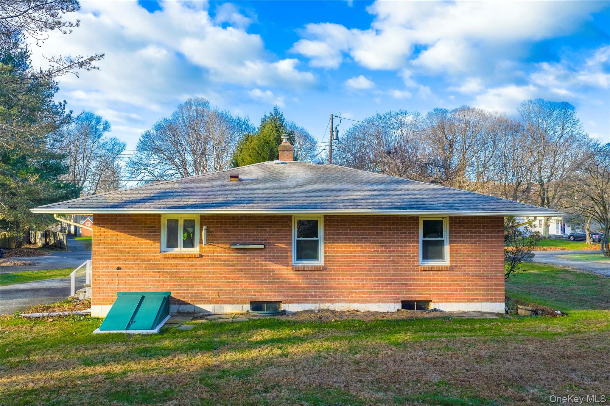 #4 photo, 16 Townsend Boulevard, Pawling , NY 12564