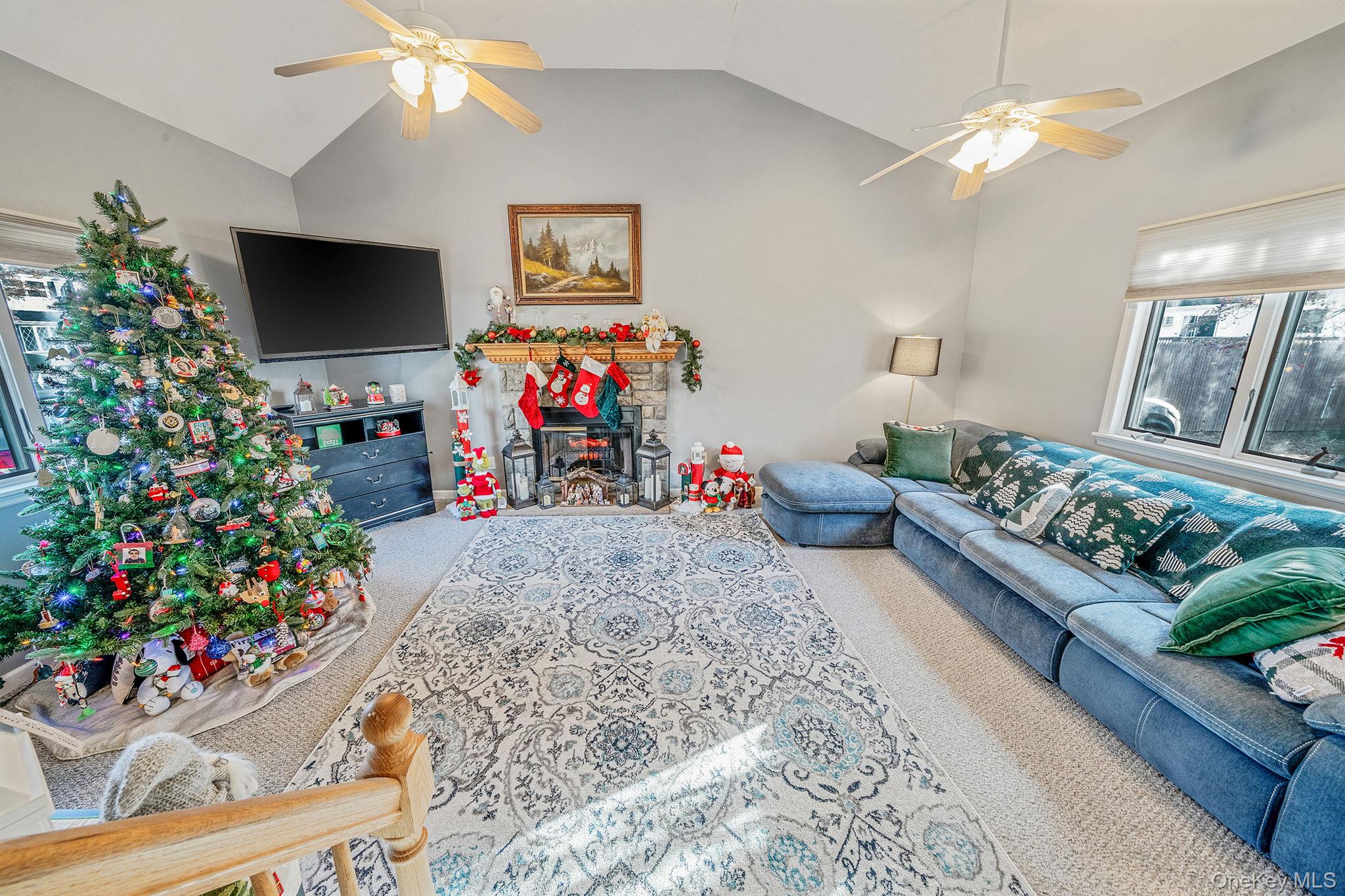 #5 photo, 32 Rockledge Drive, Shirley , NY 11967