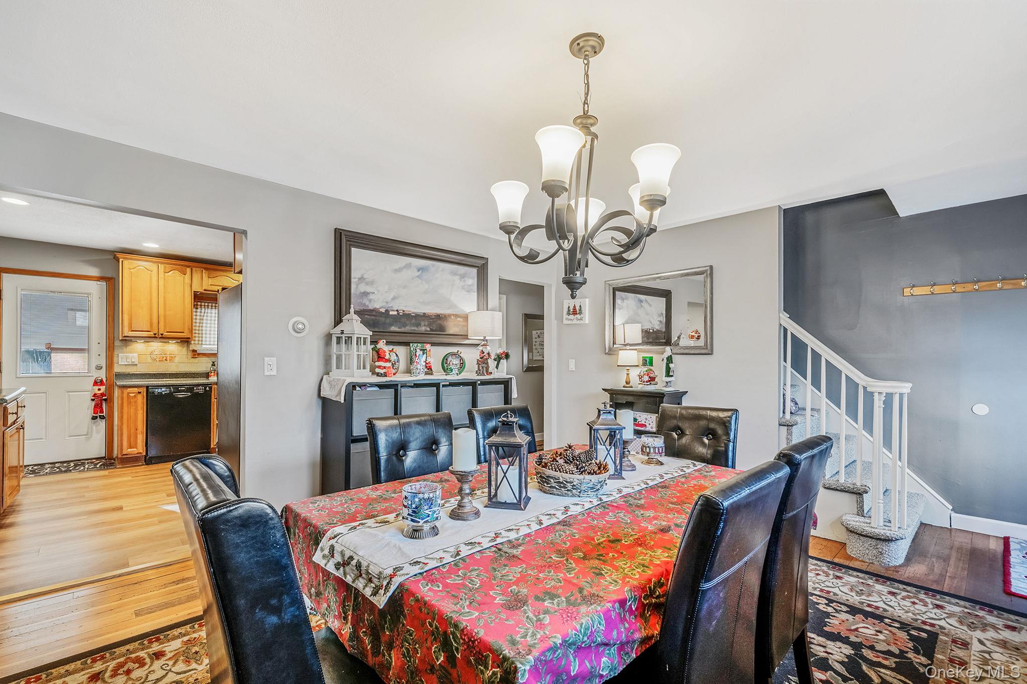 #7 photo, 32 Rockledge Drive, Shirley , NY 11967