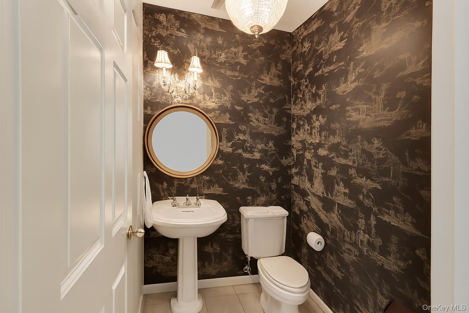 #10 photo, 445 Bardini Drive, Melville , NY 11747