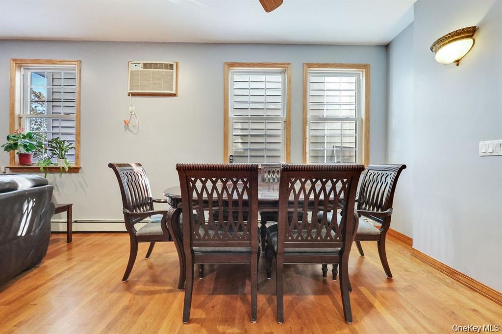 #6 photo, 17 Oxford Street, Malverne , NY 11565