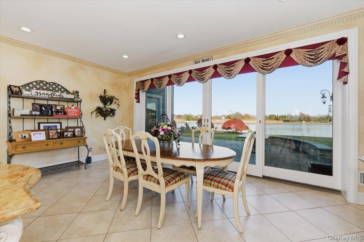 #13 photo, 165 Peninsula Drive, Babylon , NY 11702