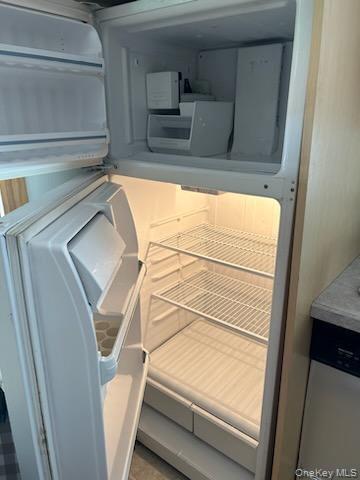 #6 photo, 11 Calvert Avenue, Ronkonkoma , NY 11779