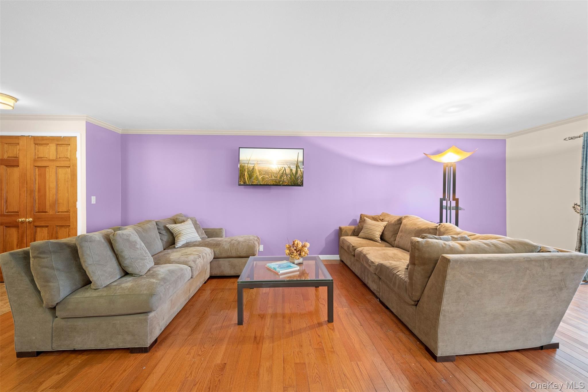 #12 photo, 141 Great Neck Road, Great Neck , NY 11021