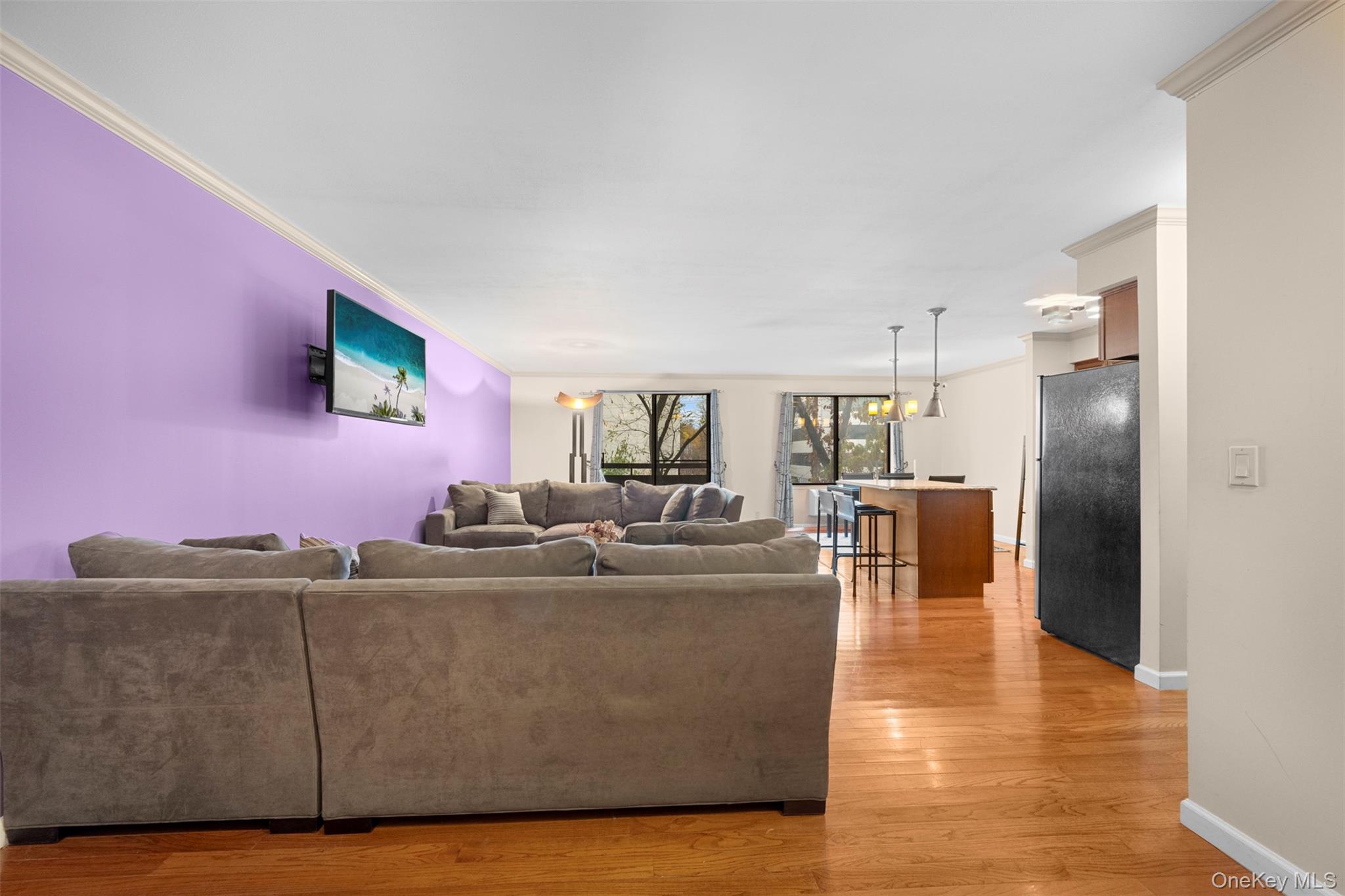 #13 photo, 141 Great Neck Road, Great Neck , NY 11021