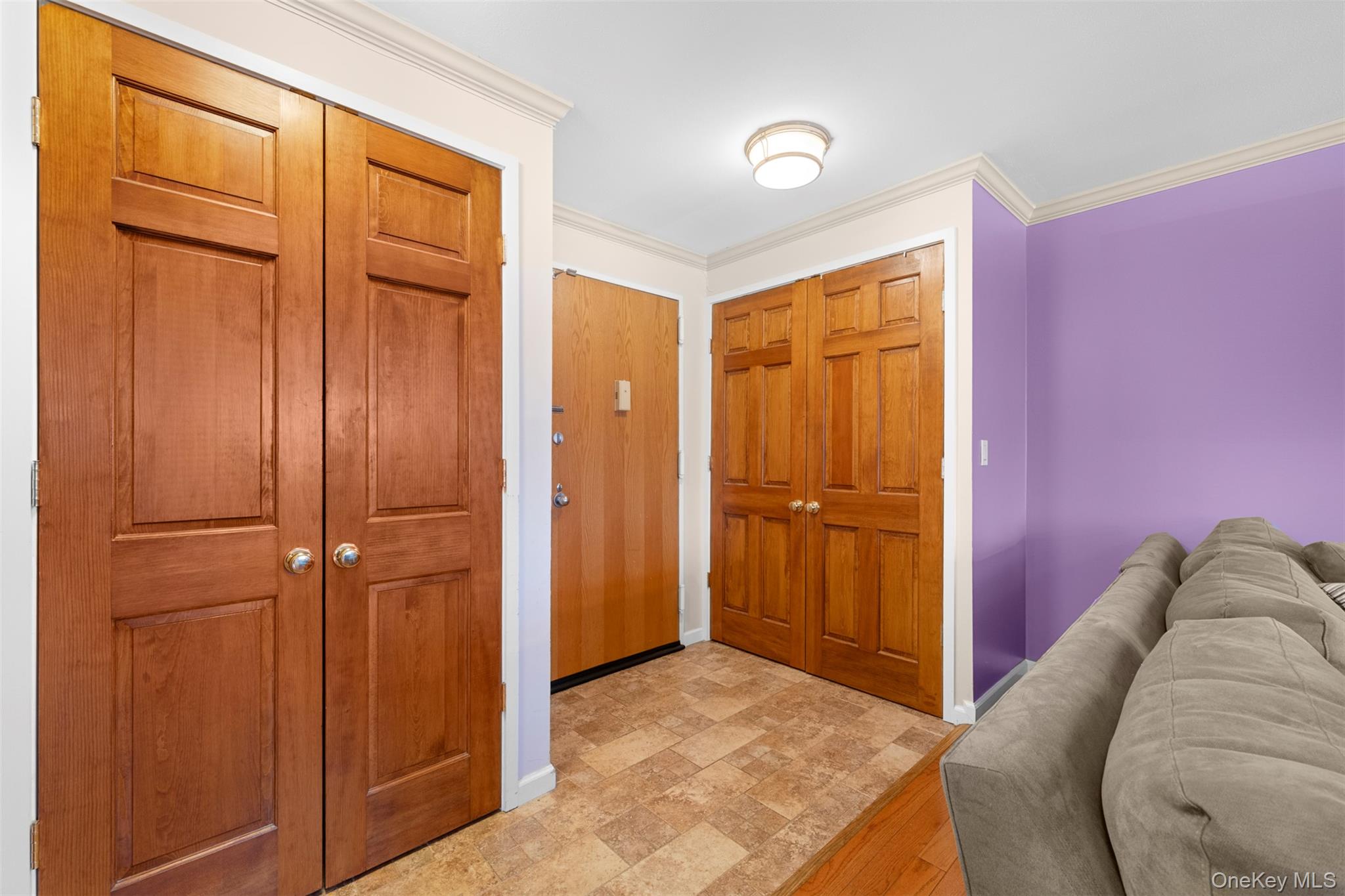 #7 photo, 141 Great Neck Road, Great Neck , NY 11021