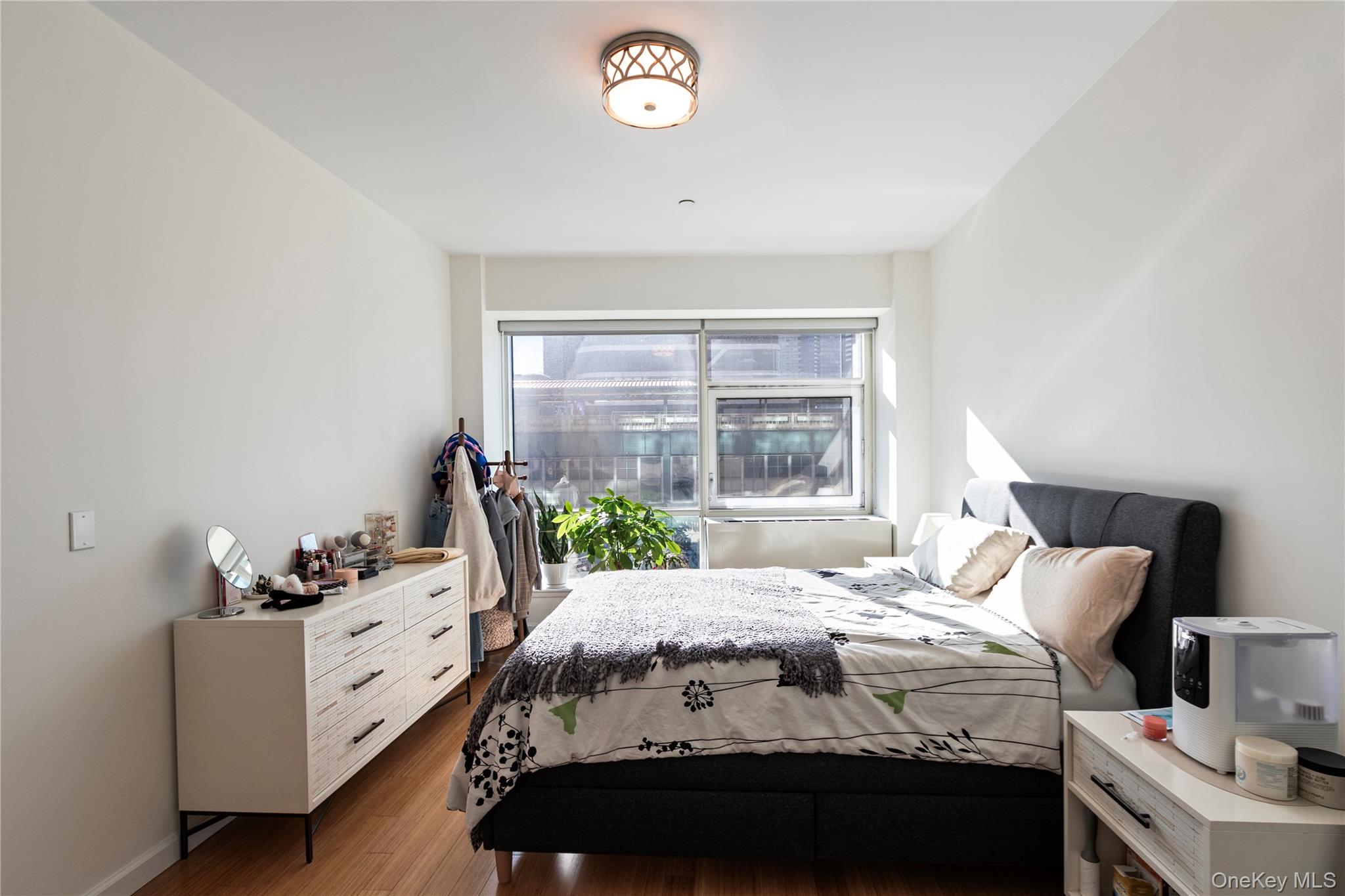 #9 photo, 24-15 Queens Plaza, Long Island City , NY 11101