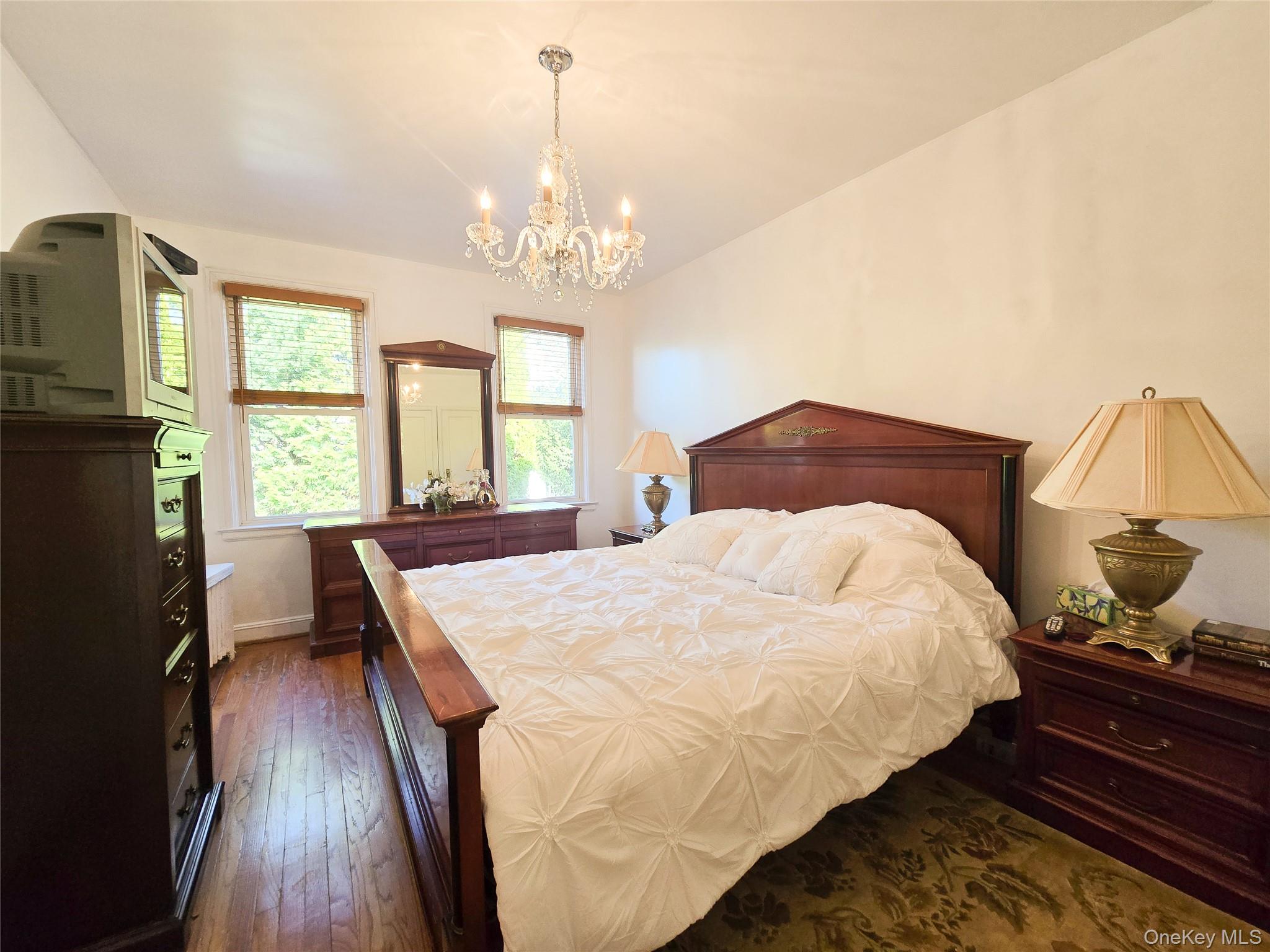 #17 photo, 8571 67th ave Avenue, Rego Park , NY 11374