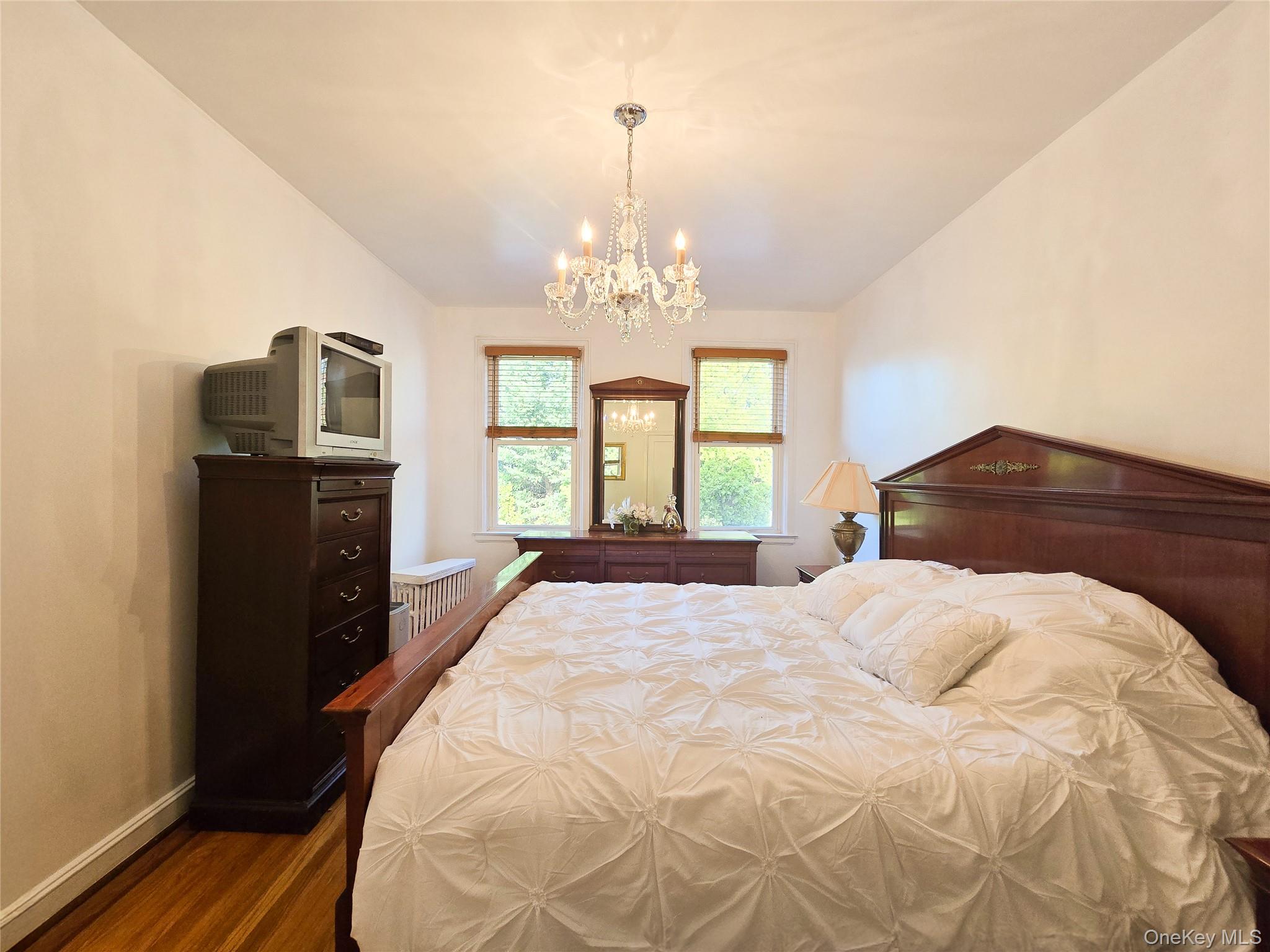 #18 photo, 8571 67th ave Avenue, Rego Park , NY 11374