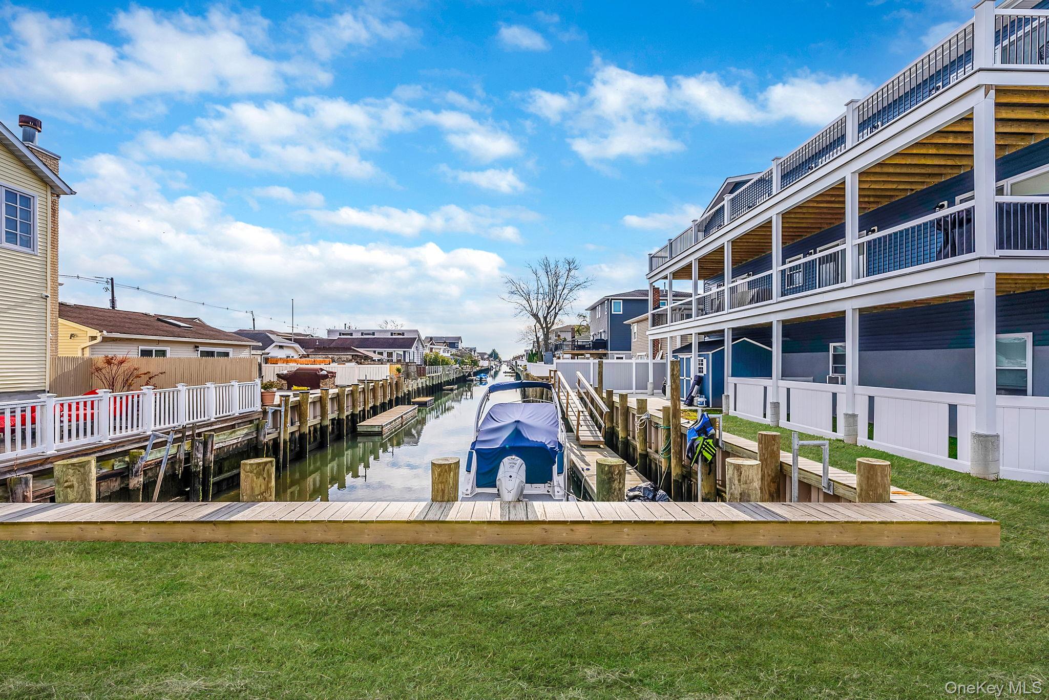 #6 photo, 449 Nassau Avenue, Freeport , NY 11520