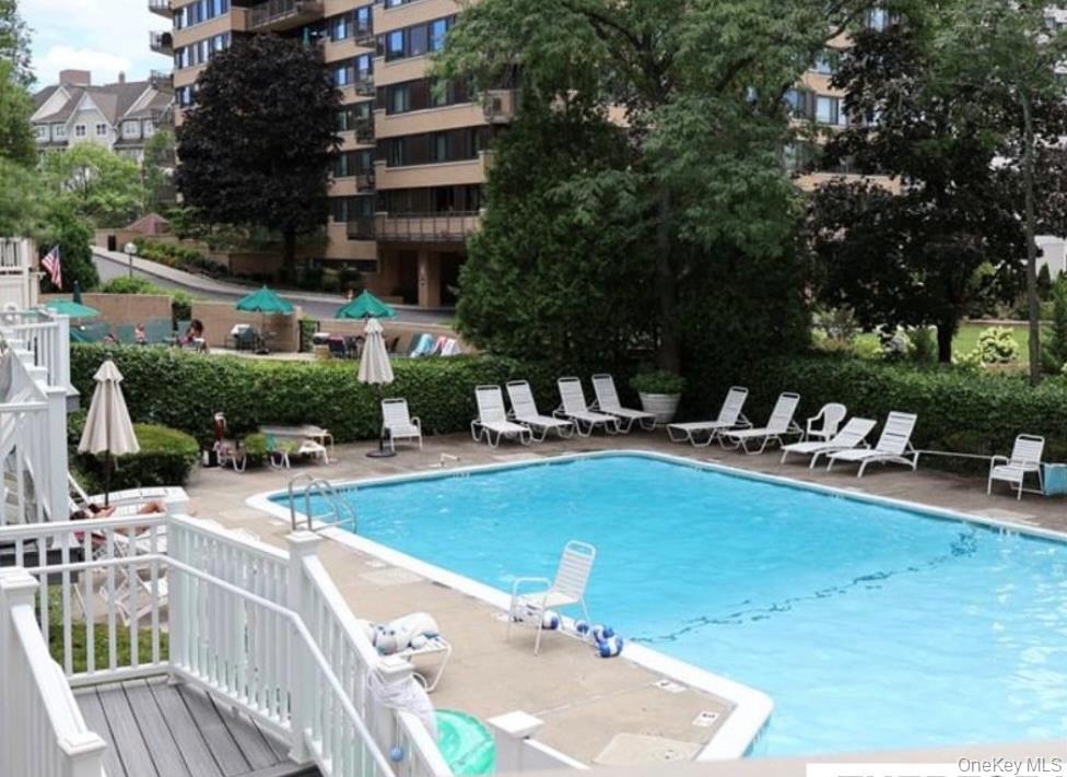 #6 photo, 21 Hillside Terrace, White Plains , NY 10601