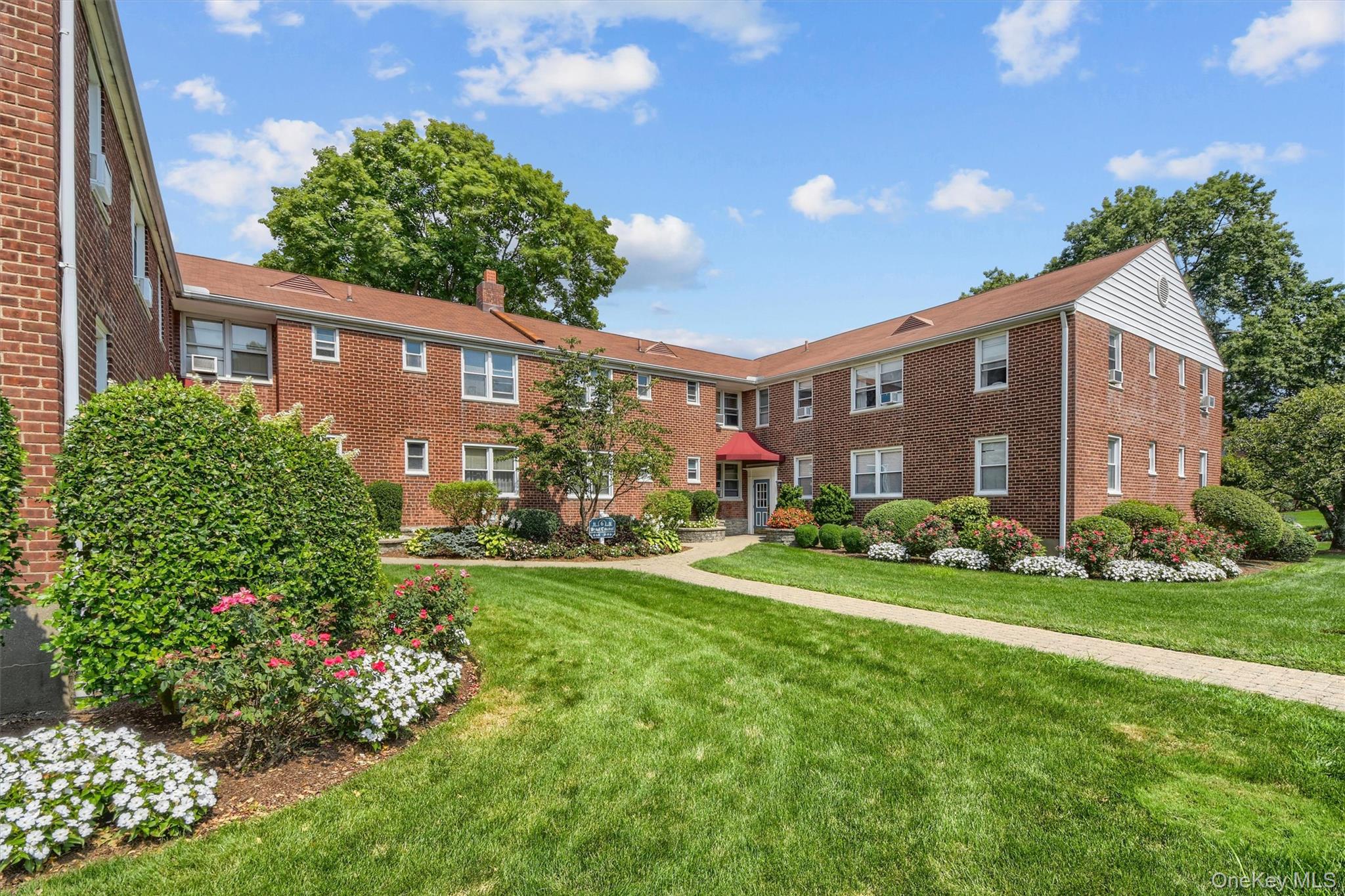 #3 photo, 6 Bryant Crescent, White Plains , NY 10605