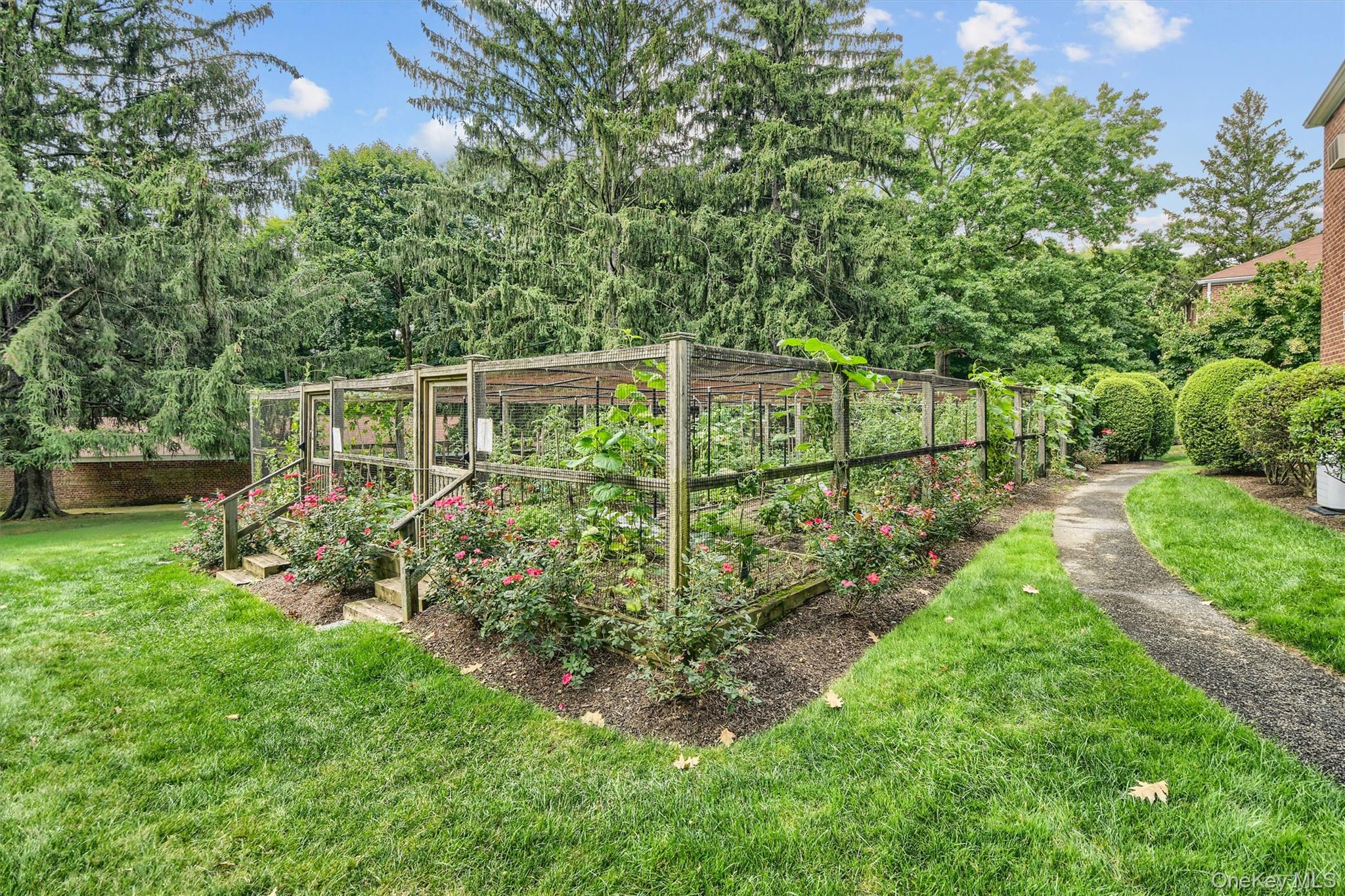 #7 photo, 6 Bryant Crescent, White Plains , NY 10605