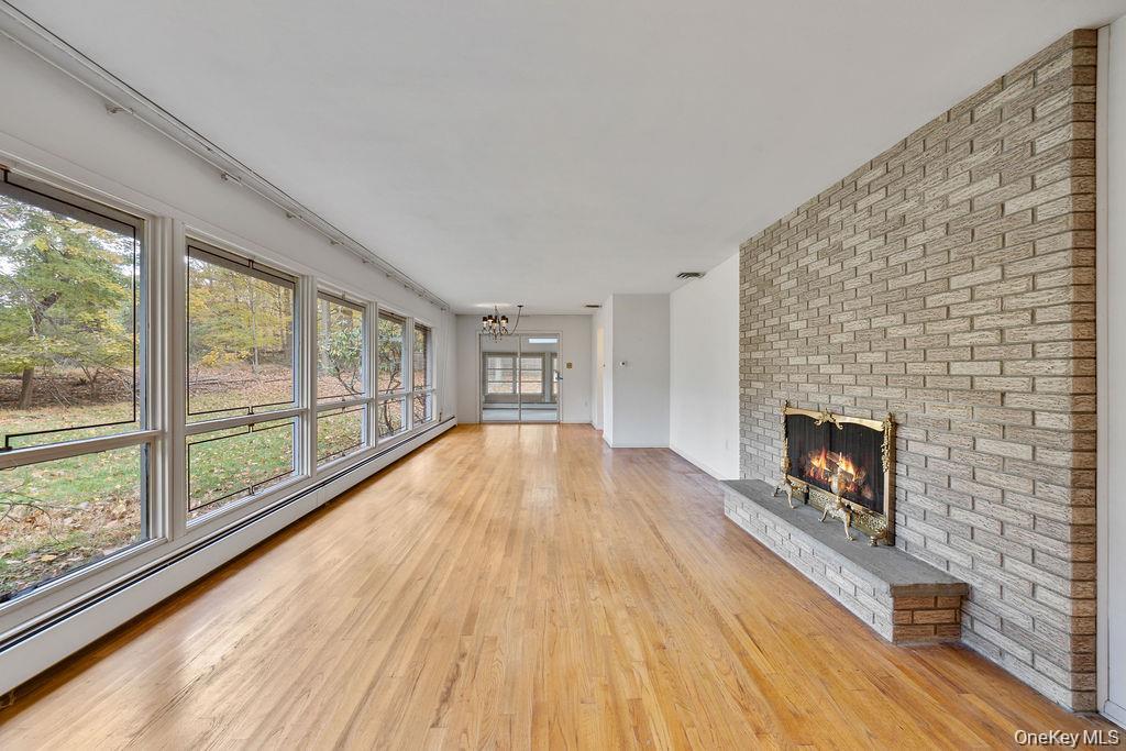 #11 photo, 5 Steinway Court, Suffern , NY 10901