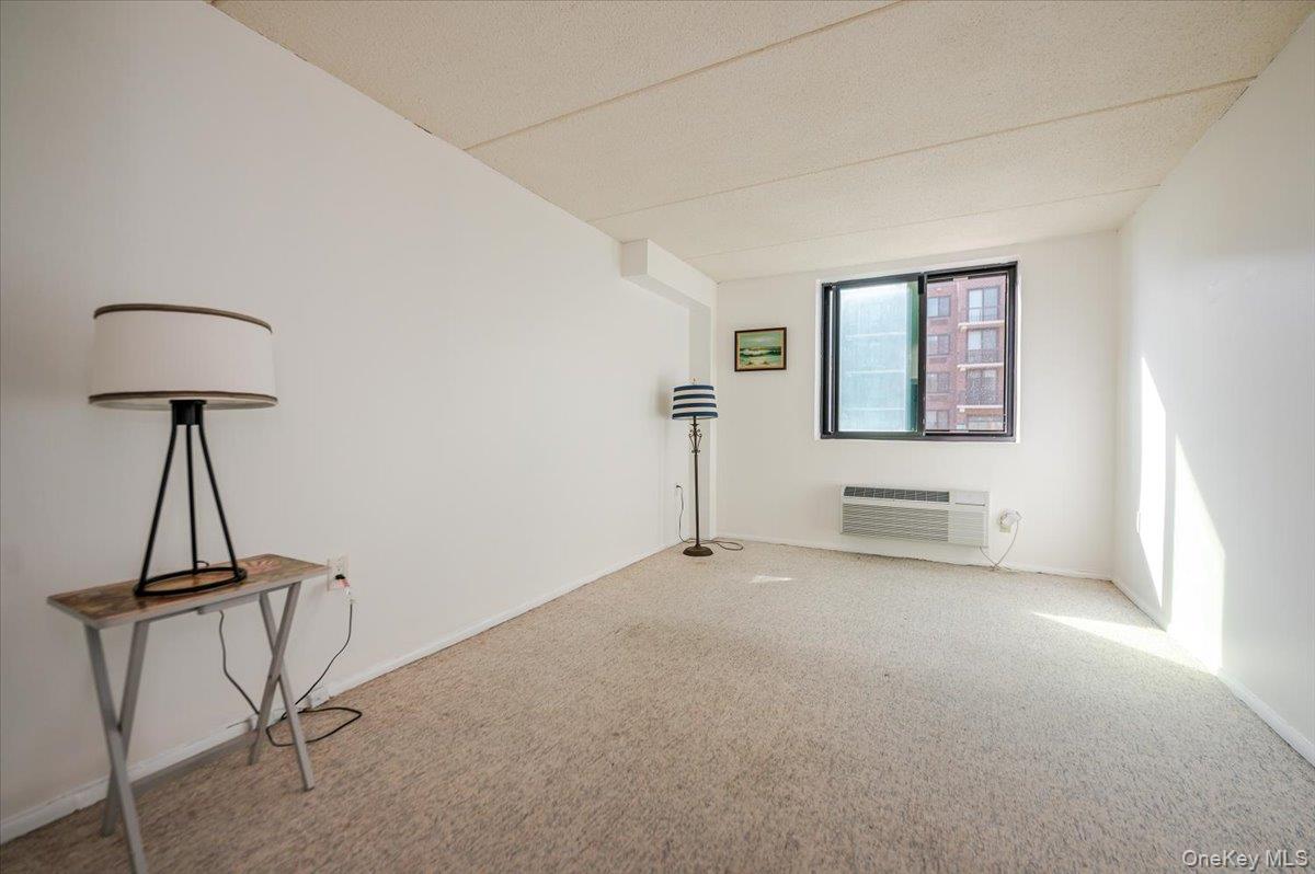 #15 photo, 730 W Broadway, Long Beach , NY 11561