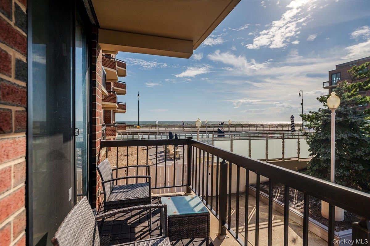 #17 photo, 730 W Broadway, Long Beach , NY 11561