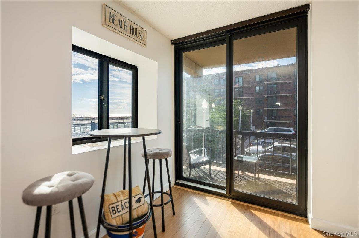 #6 photo, 730 W Broadway, Long Beach , NY 11561